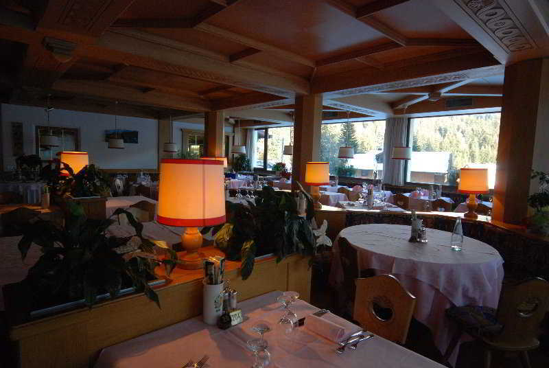 Hotel Dahu Madonna di Campiglio Exterior photo